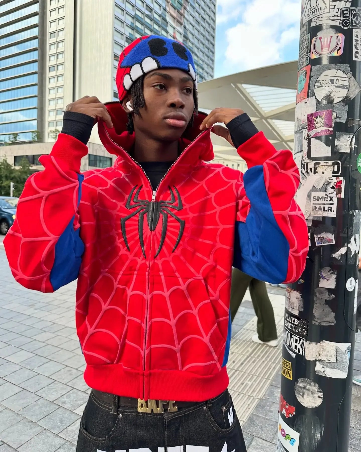 Y2K Gothic Spider Zip Hoodie – Oversized Streetwear